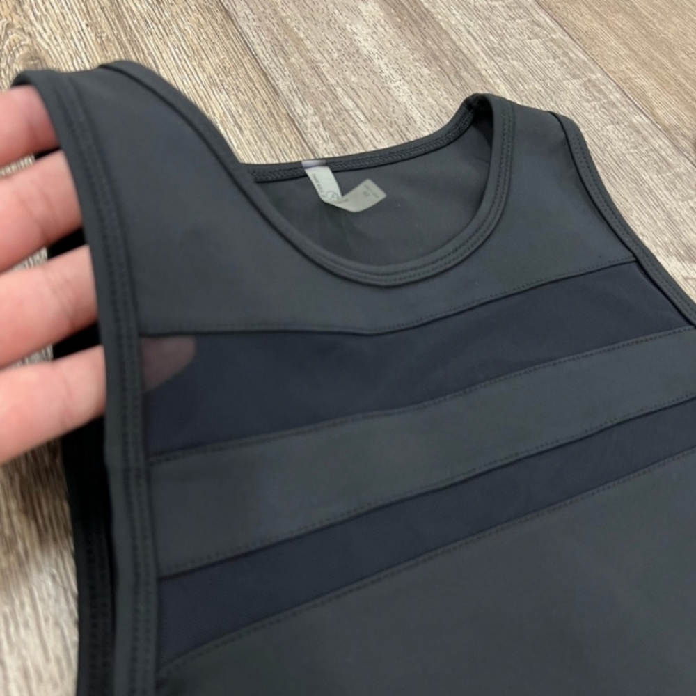 NFS - Picture 4 of 9